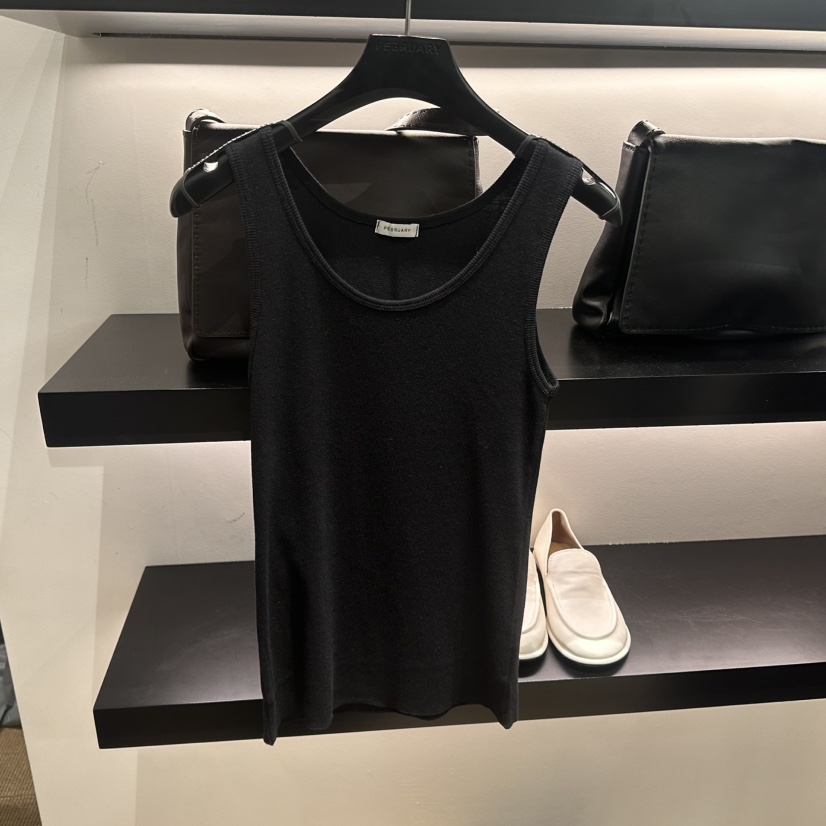 FEBRUARY 11韓國直郵女裝新款熱賣休閑26春夏推薦吊帶背心FEBRUARY 11吊帶/背心圖色4黑色