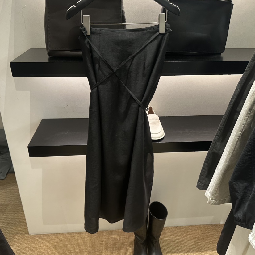 FEBRUARY 11韓國東大門代購女士新品推薦職業熱賣休閑長裙FEBRUARY 11長裙