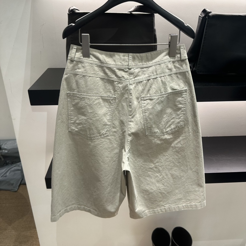 FEBRUARY 11韓國代購女裝新品熱賣時尚人氣26春夏休閑短褲FEBRUARY 11短褲