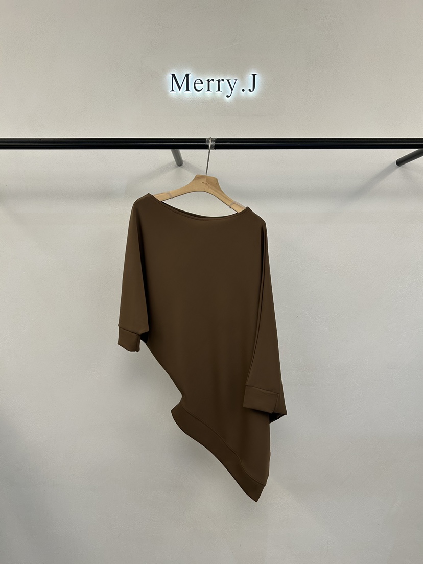 MERRY-J韓國直郵女裝新款時尚人氣26春夏推薦休閑熱賣T恤MERRY-JT恤圖色1