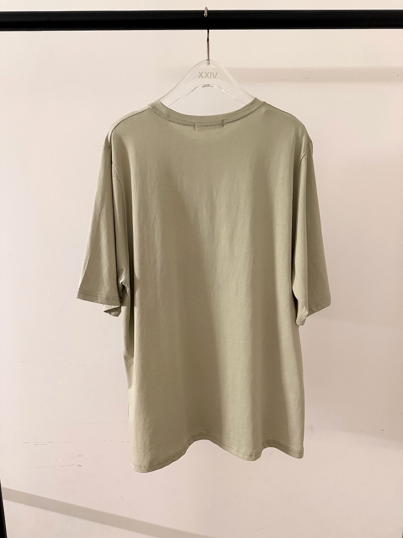 LATTE-P韓國代購女裝新品推薦休閑人氣時尚職業熱賣26春夏T恤LATTE-PT恤