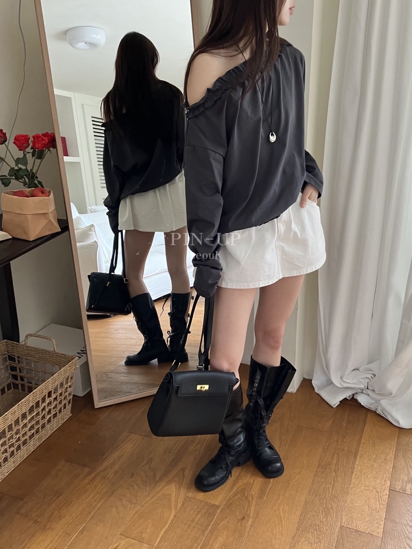 PIN-UP韓國代購女裝新款26春夏職業人氣推薦長袖T恤荷葉邊PIN-UP長袖T恤