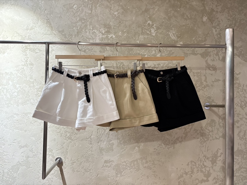 PIN-UP韓國東大門直郵女士新款職業休閑時尚短褲不含腰帶PIN-UP短褲