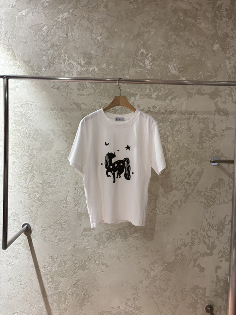 PIN-UP韓國東大門直郵女士新品時尚熱賣休閑26春夏人氣T恤PIN-UPT恤圖色1