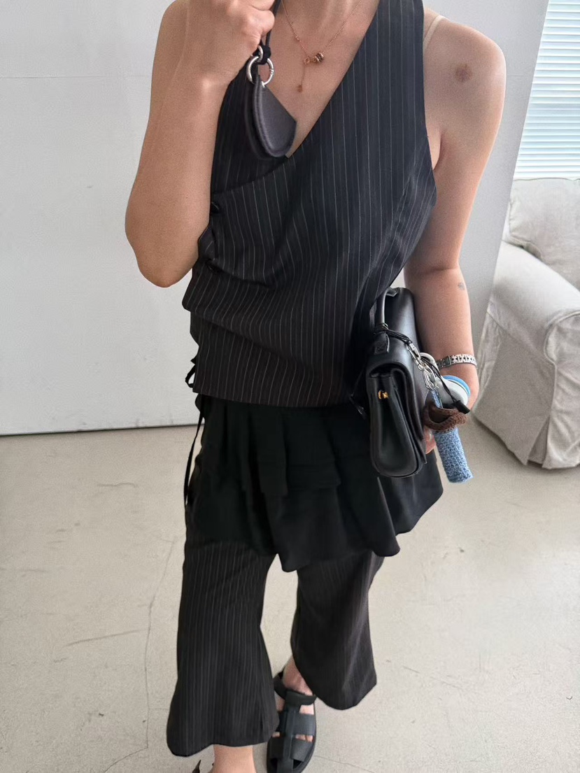 OLI SEOUL韓國直郵實拍女士新品休閑推薦熱賣職業吊帶背心OLI SEOUL吊帶/背心