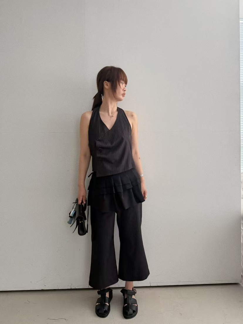 OLI SEOUL韓國直郵實拍女士新品休閑推薦熱賣職業吊帶背心OLI SEOUL吊帶/背心