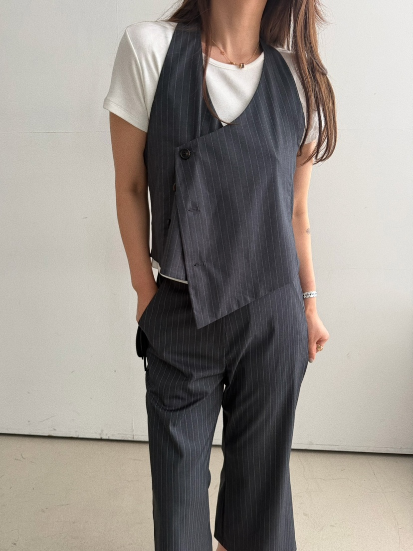 OLI SEOUL韓國直郵實拍女士新品休閑推薦熱賣職業吊帶背心OLI SEOUL吊帶/背心