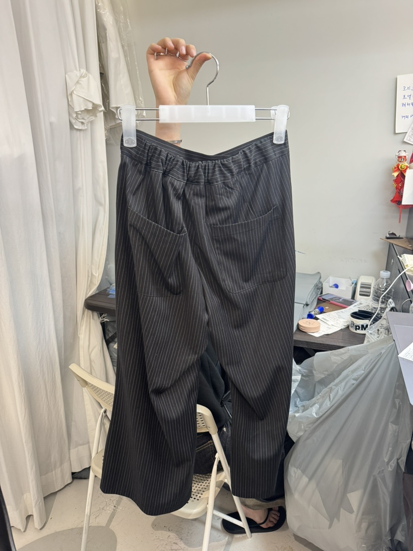 OLI SEOUL韓國直郵實拍女裝新款職業時尚26春夏推薦休閑褲OLI SEOUL休閑褲