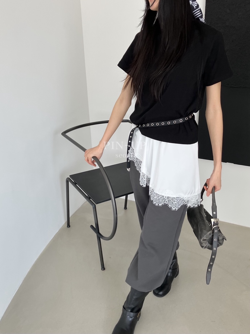 PIN-UP韓國東大門直郵女裝新款職業時尚熱賣26春夏推薦T恤PIN-UPT恤