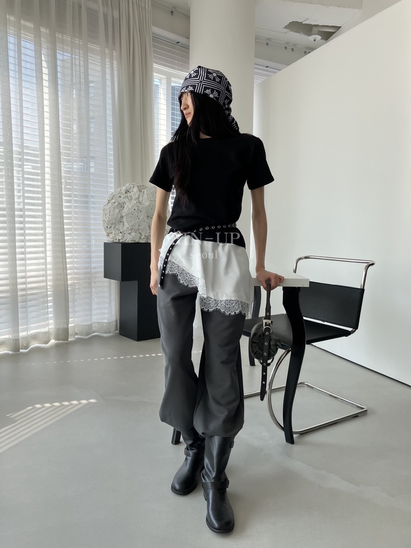 PIN-UP韓國東大門直郵女裝新款職業時尚熱賣26春夏推薦T恤PIN-UPT恤