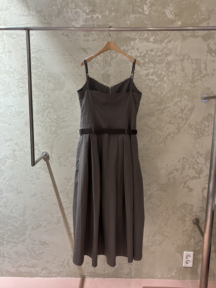 PIN-UP韓國直郵女裝新品26春夏職業時尚連衣裙不含腰帶口袋PIN-UP連衣裙