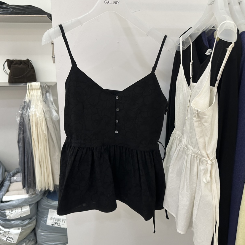 GALLERY-P韓國東大門直郵女士新款時尚人氣26春夏吊帶背心GALLERY-P吊帶/背心圖色2