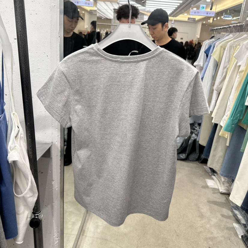 HELVETICA韓國東大門代購女士新品時尚職業休閑推薦26春夏T恤HELVETICAT恤