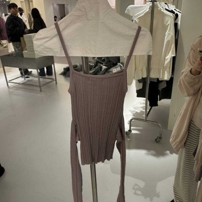 LOVE YOU SO MUCH/MORE THAN YESTERDAY韓國直郵女士新品時尚吊帶背心LYSM/MORE THAN YESTERDAY吊帶/背心