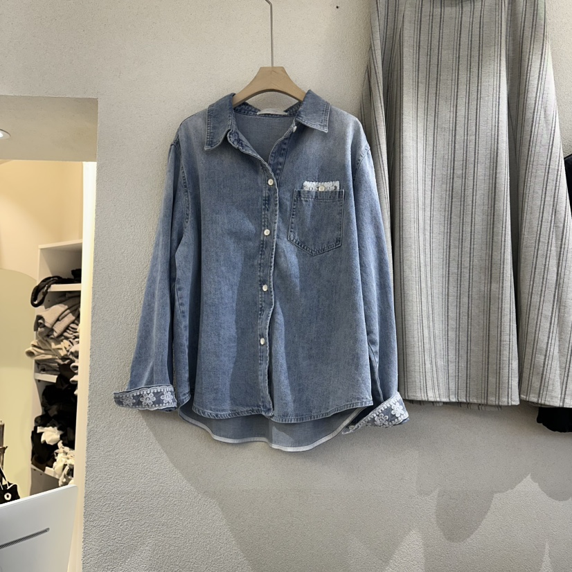 HIPTIQUE韓國直郵實拍女裝新品時尚26春夏襯衫蕾絲衫蕾絲寬松HIPTIQUE襯衫/蕾絲衫圖色1