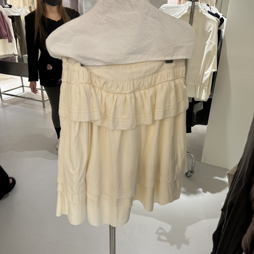 LOVE YOU SO MUCH/MORE THAN YESTERDAY韓國直郵女士新品時尚短裙刺繡繡花LYSM/MORE THAN YESTERDAY短裙