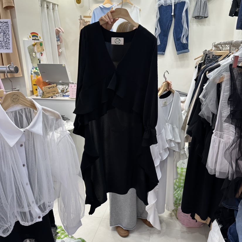 HOJAE韓國代購女裝新品熱賣人氣時尚長袖T恤不對稱荷葉邊MID-LEVEL JUMP長袖T恤圖色2