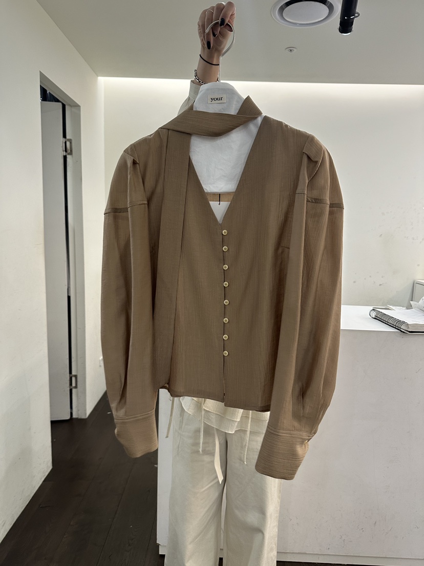 YOUR-P韓國東大門直郵女裝新品時尚熱賣襯衫蕾絲衫含脖帶YOUR-P襯衫/蕾絲衫圖色2