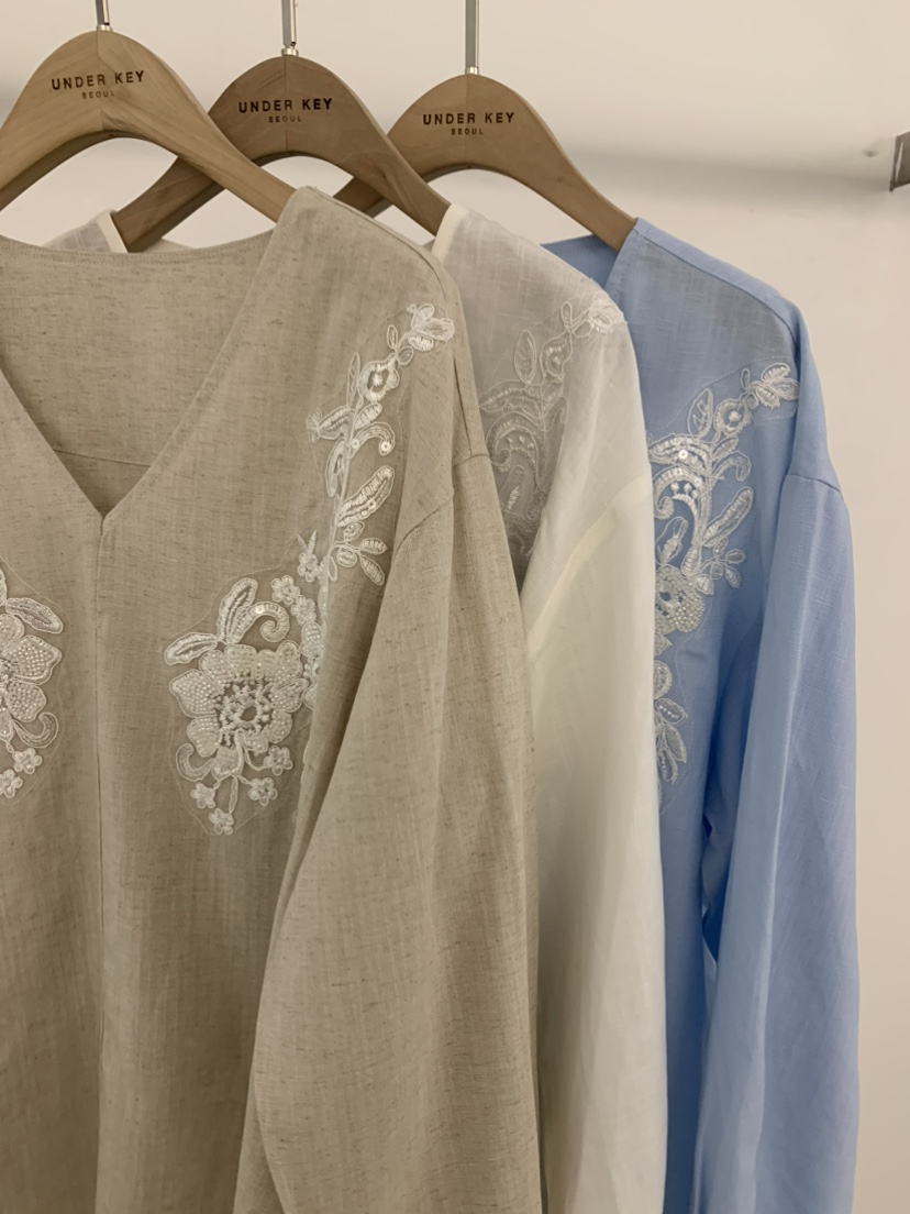 UNDER KEY韓國直郵女裝新品熱賣職業襯衫蕾絲衫刺繡亞麻UNDER KEY襯衫/蕾絲衫