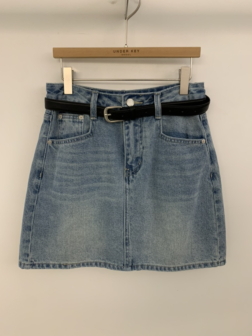 UNDER KEY韓國代購女裝新款時尚推薦職業熱賣短裙含腰帶UNDER KEY短裙圖色1