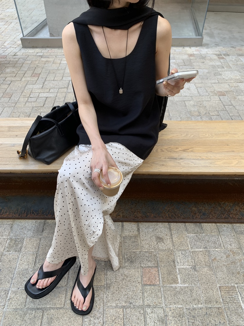 B_GARDER韓國代購女士新品休閑時尚人氣吊帶背心不含圍巾B.GARDER吊帶/背心圖色2