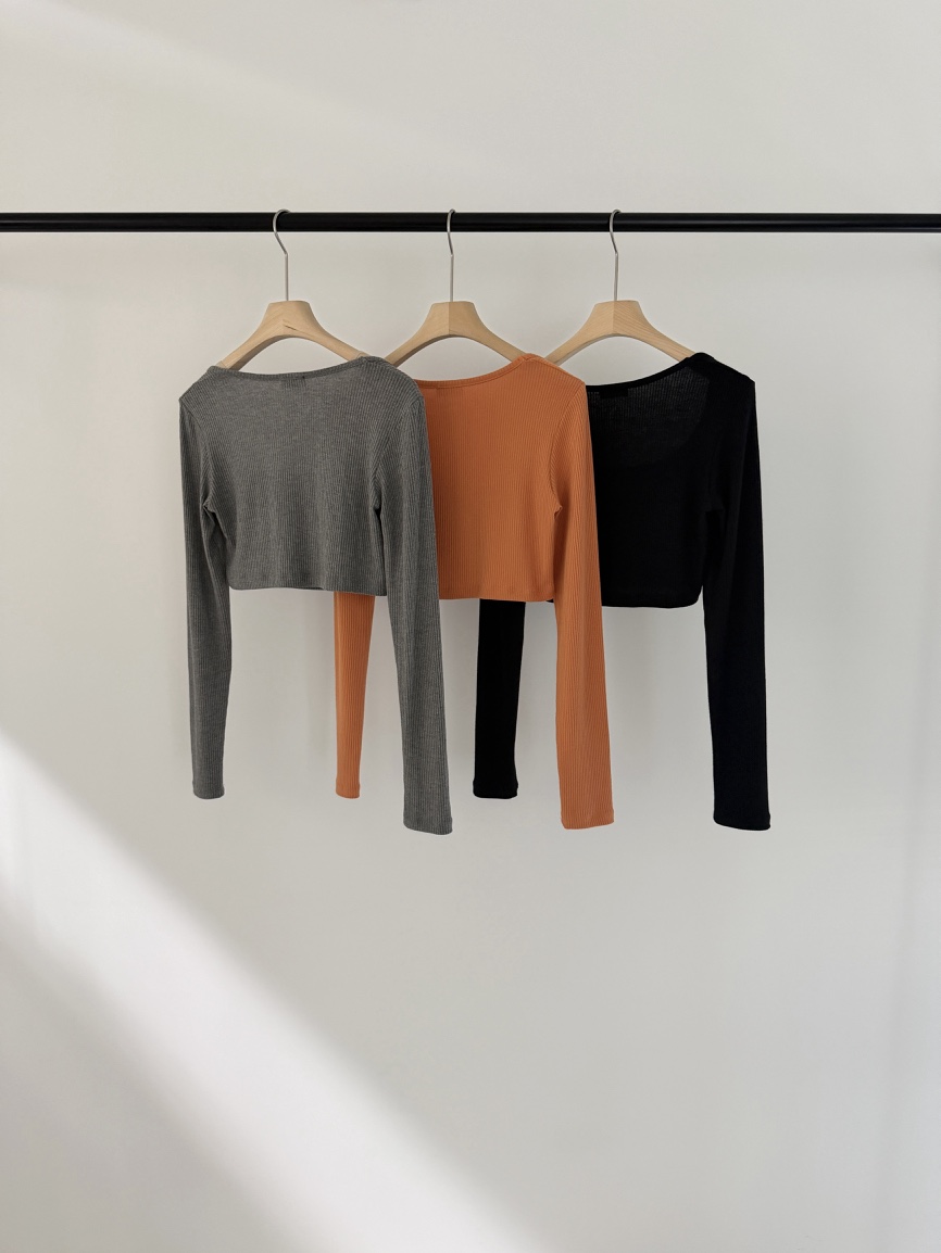 LOGARDEN韓國直郵女士新款熱賣人氣時尚推薦長袖T恤不含內搭LO GARDEN長袖T恤