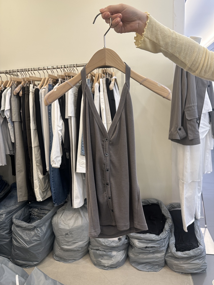 MONDAYMORING韓國直郵女士新款26春夏職業休閑人氣吊帶背心MONDAYMORING吊帶/背心圖色2