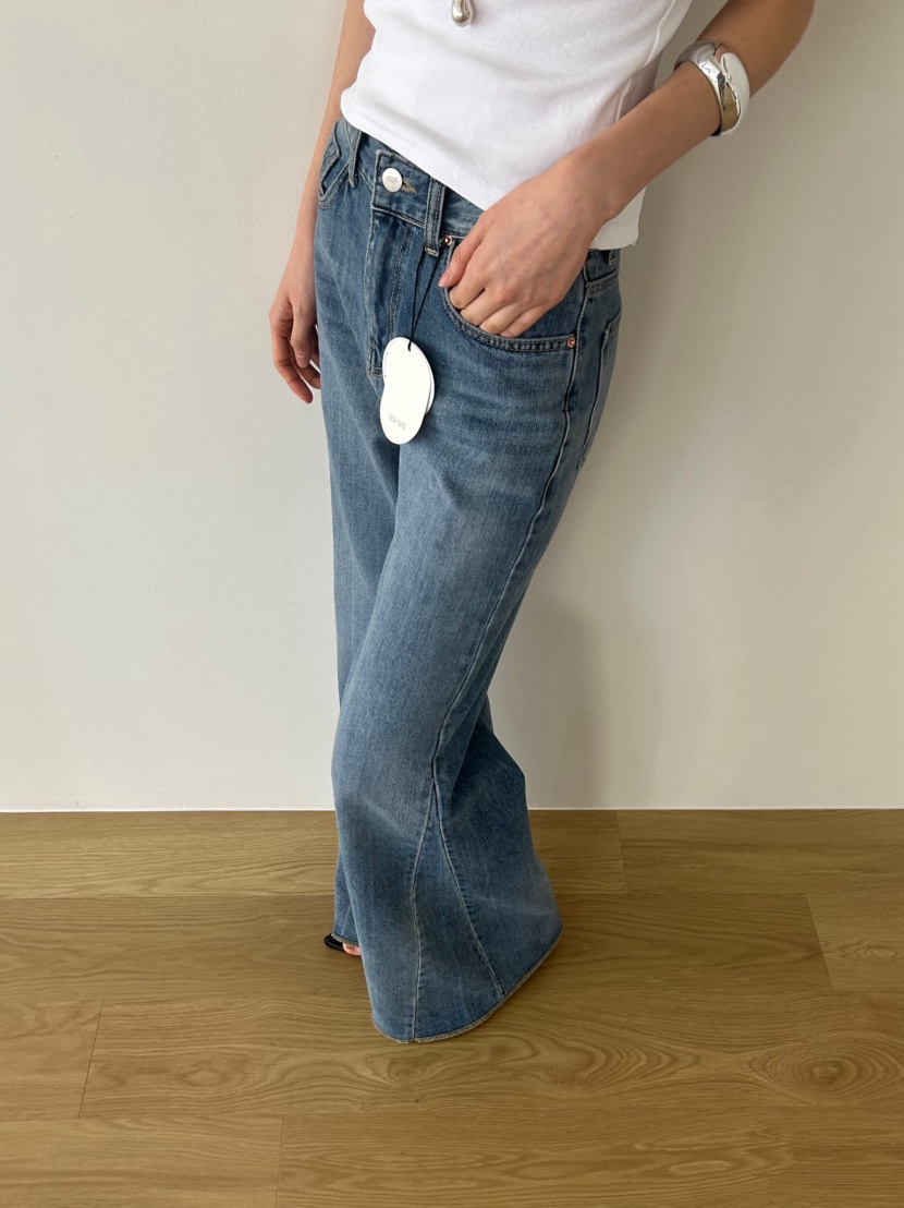 ME MO韓國東大門代購女裝新款休閑時尚26春夏人氣牛仔褲ME MO牛仔褲