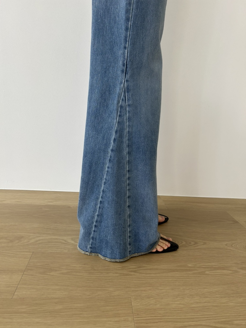 ME MO韓國東大門代購女裝新款休閑時尚26春夏人氣牛仔褲ME MO牛仔褲