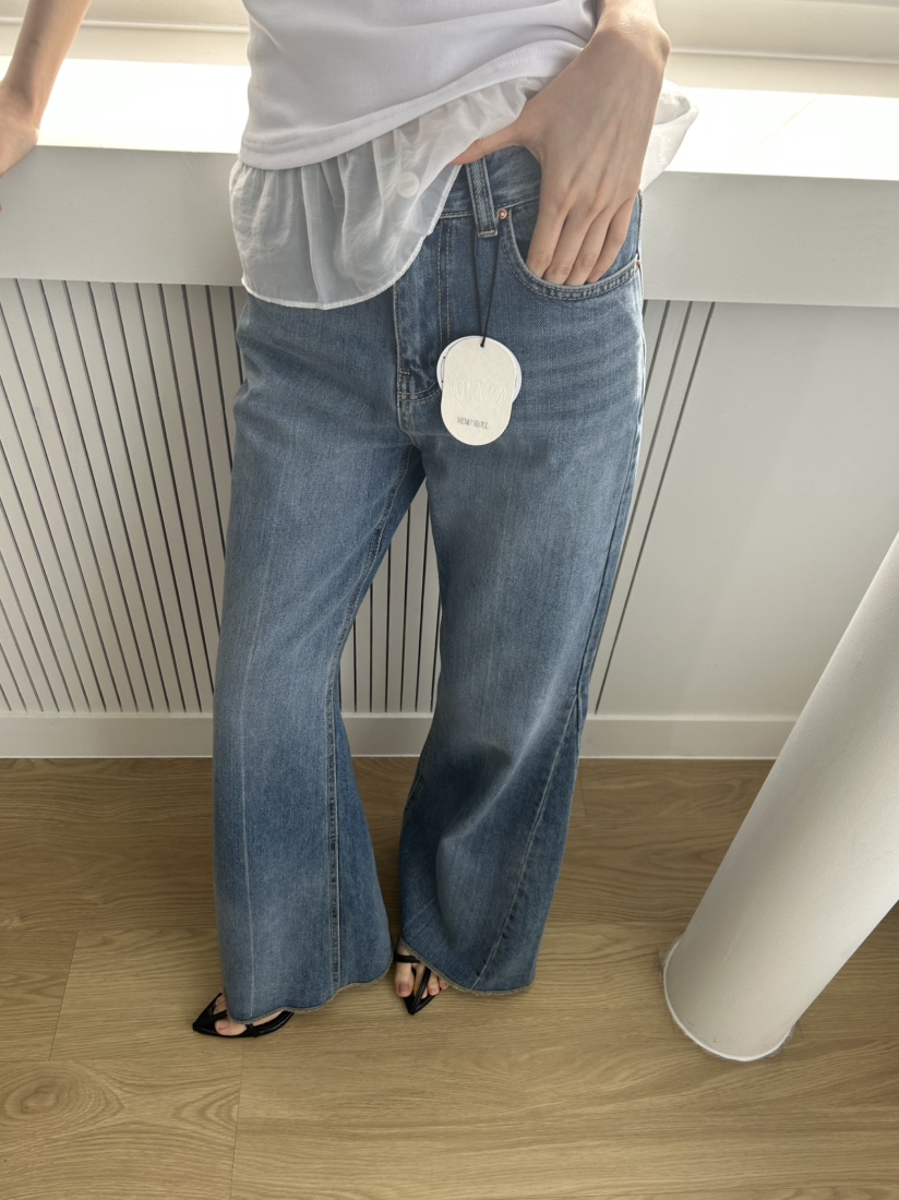 ME MO韓國東大門代購女裝新款休閑時尚26春夏人氣牛仔褲ME MO牛仔褲