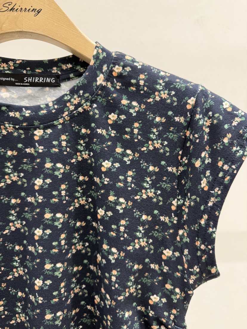 SHIRRING韓國直郵女裝新品人氣時尚休閑26春夏熱賣T恤褶皺SHIRRINGT恤