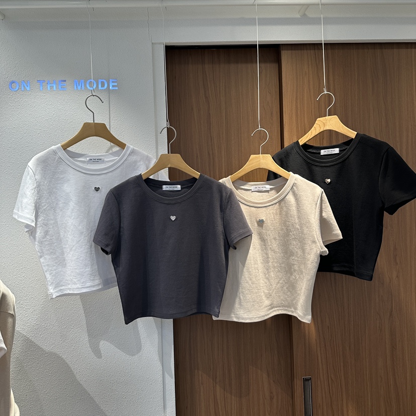 ON THE MODE韓國東大門直郵女士新款休閑26春夏熱賣T恤ON THE MODET恤