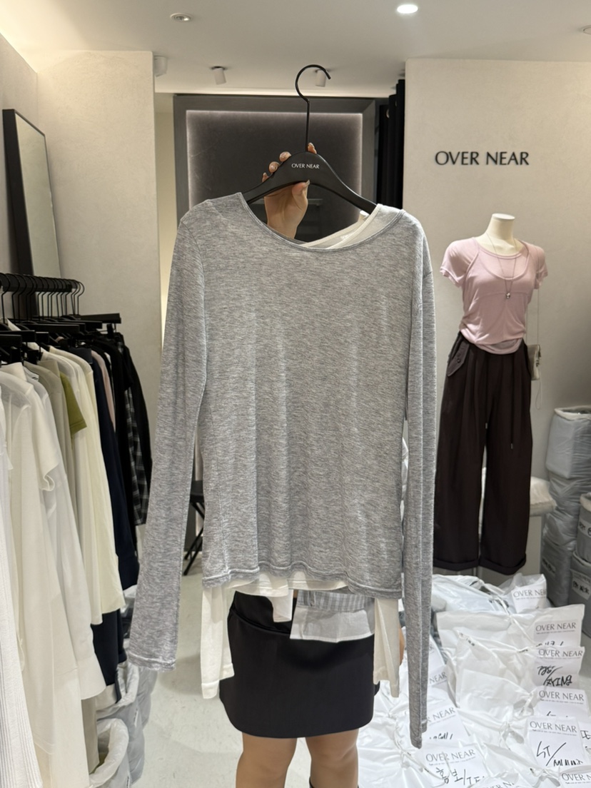 OVER NEAR韓國東大門代購女裝新款時尚熱賣長袖T恤不含內搭OVER NEAR長袖T恤圖色3