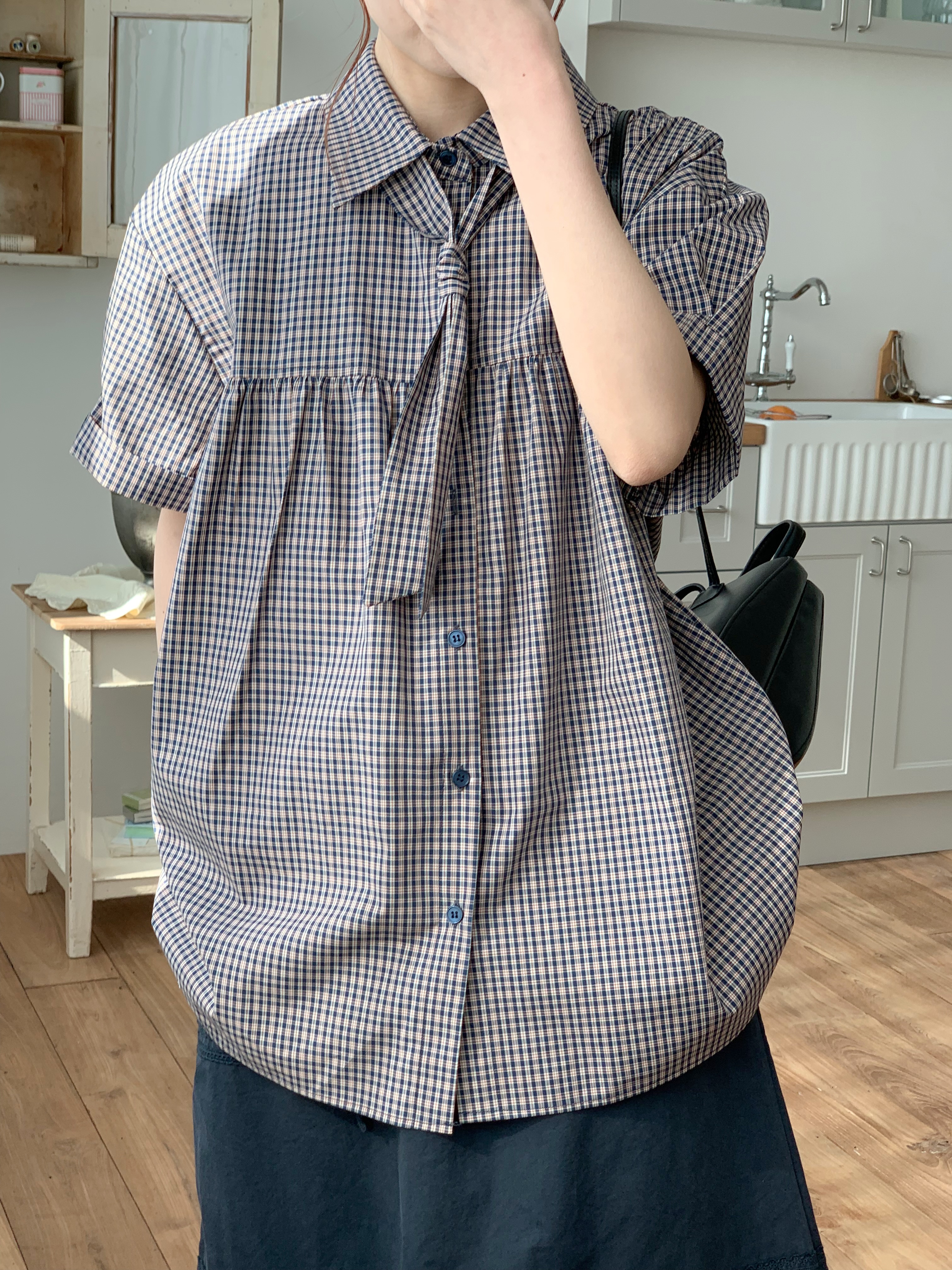 BEFORE SUNRISE韓國東大門直郵女裝新品人氣襯衫蕾絲衫系帶BEFORE SUNRISE襯衫/蕾絲衫