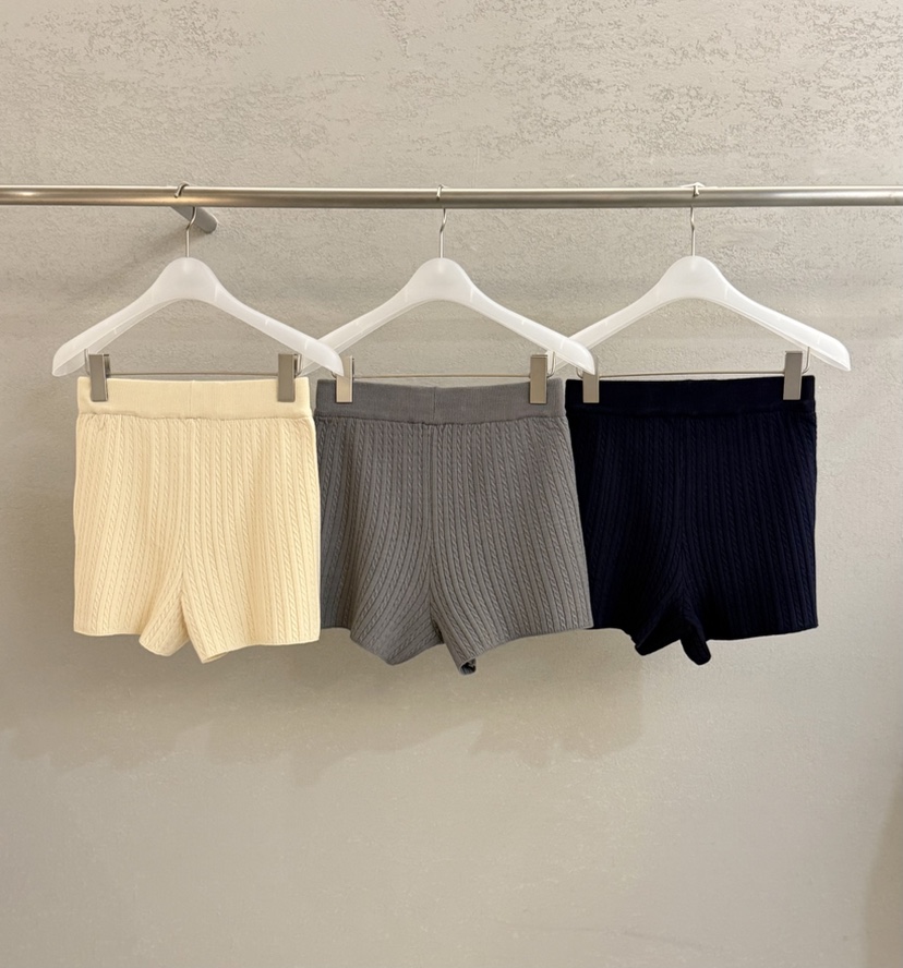 PLAYBUTTON-P韓國直郵實拍女裝新品推薦人氣職業26春夏短褲PLAYBUTTON短褲