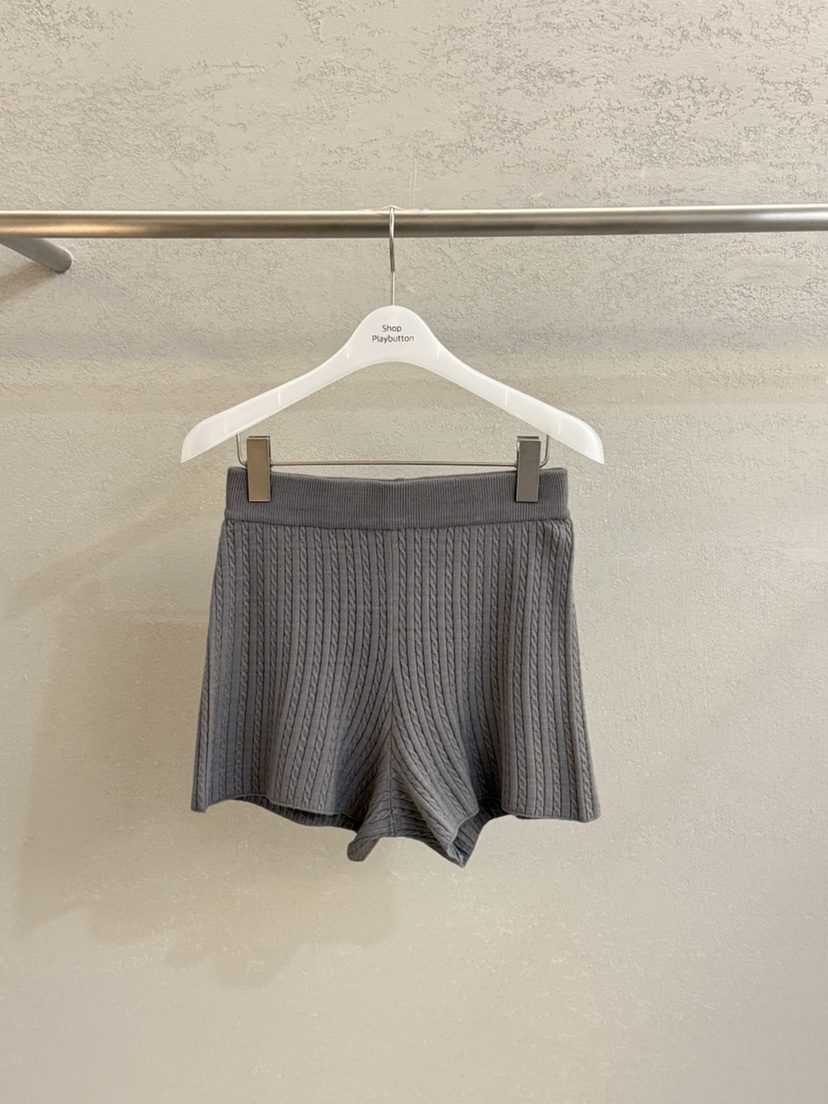 PLAYBUTTON-P韓國直郵實拍女裝新品推薦人氣職業26春夏短褲PLAYBUTTON短褲圖色2