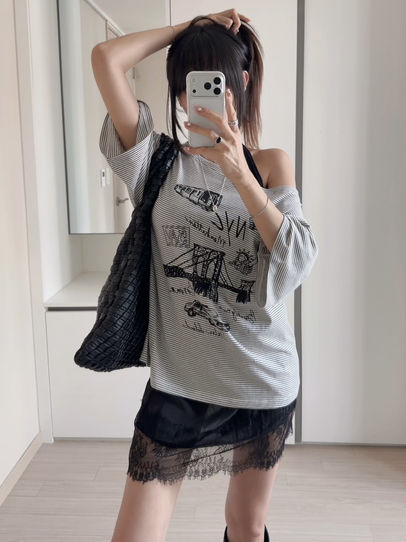 MORAN/MOSCO/SUGAR CASE韓國代購女士新品推薦T恤不含吊帶露肩MORAN/MOSCO/SUGAR CASET恤