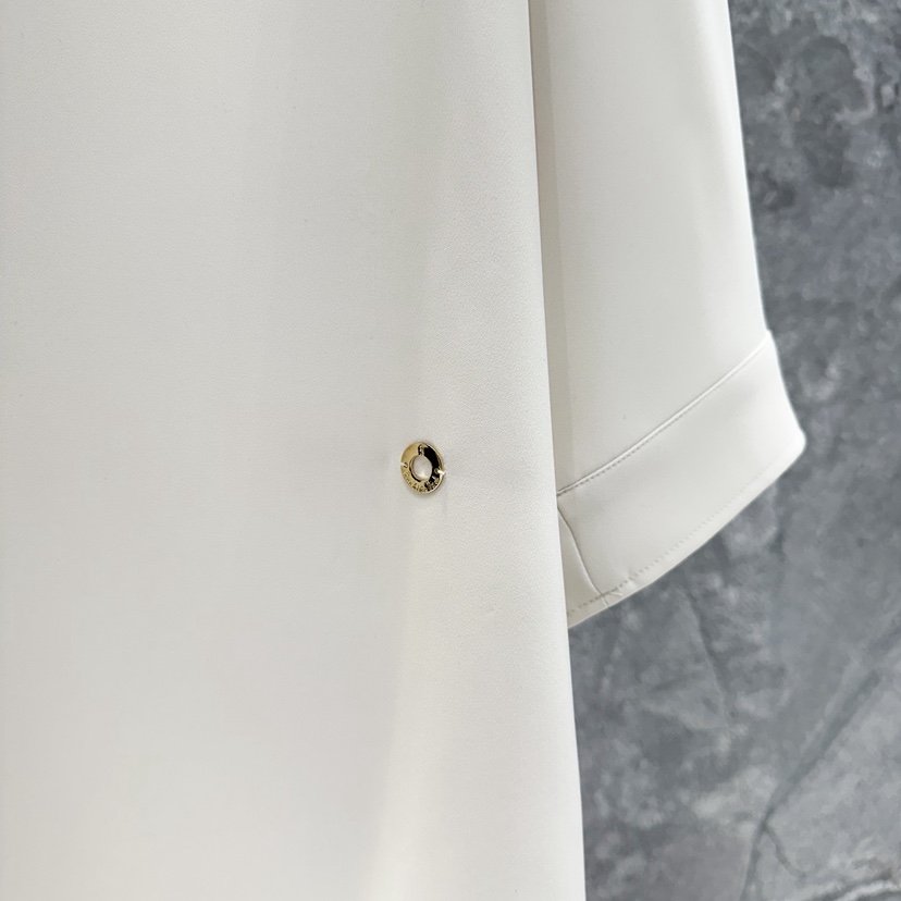 ROOKIE BUD韓國東大門直郵女士新款熱賣休閑職業襯衫蕾絲衫ROOKIE BUD-L襯衫/蕾絲衫