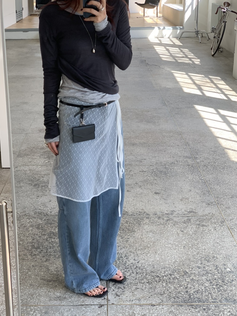 OVER NEAR韓國東大門直郵女裝新品熱賣半身裙中短裙不含褲子OVER NEAR半身裙/中短裙