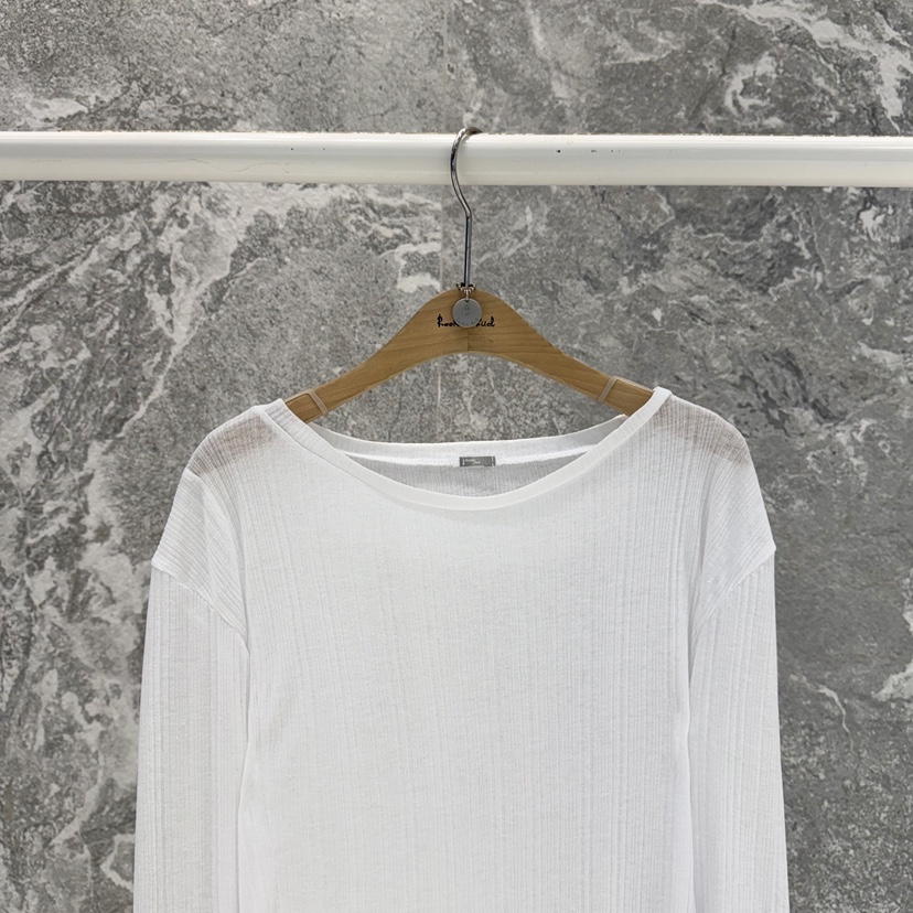 ROOKIE BUD韓國直郵實拍女裝新品人氣熱賣推薦時尚長袖T恤ROOKIE BUD-L長袖T恤