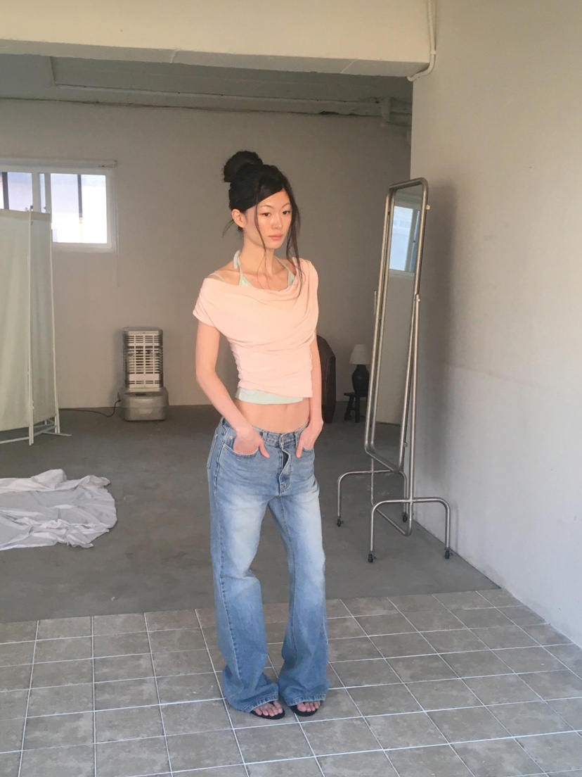 BLACK PIG韓國直郵實拍女士新款熱賣休閑職業T恤不含內搭VIVIAN_LEET恤