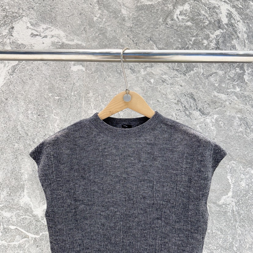 ROOKIE BUD韓國直郵實拍女裝新款熱賣26春夏時尚針織衫高領ROOKIE BUD-L針織衫