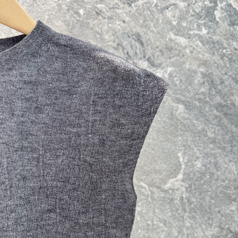 ROOKIE BUD韓國直郵實拍女裝新款熱賣26春夏時尚針織衫高領ROOKIE BUD-L針織衫