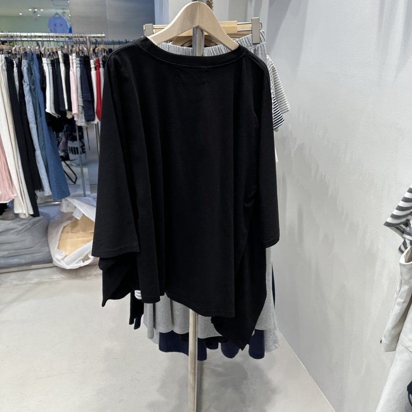 HOT PLACE/DREAM GIRIS/HOT ISSUE韓國東大門代購女裝新品人氣T恤不對稱荷葉邊HOT PLACE/DREAM GIRIS/HOT ISSUET恤