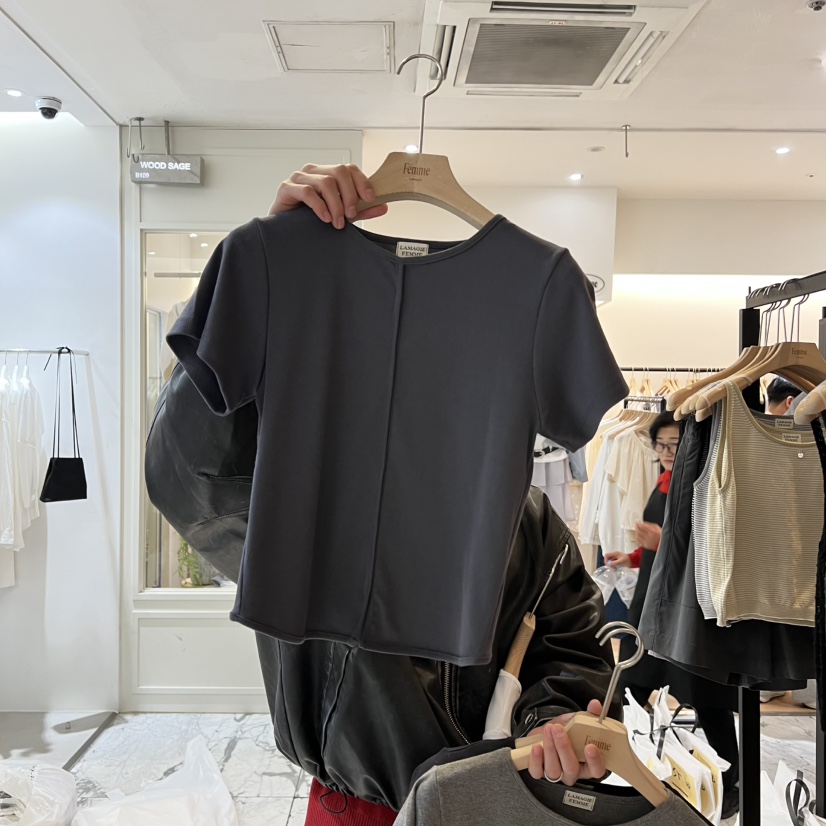 LA MAGIE FEMME韓國直郵實拍女裝新品推薦職業人氣26春夏T恤Lamagie FemmeT恤圖色2