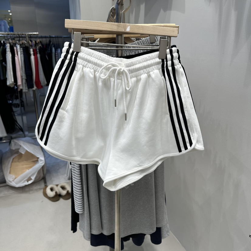 HOT PLACE/DREAM GIRIS/HOT ISSUE韓國代購女裝新款26春夏短褲HOT PLACE/DREAM GIRIS/HOT ISSUE短褲圖色1