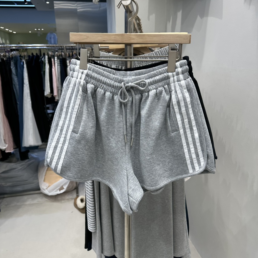 HOT PLACE/DREAM GIRIS/HOT ISSUE韓國代購女裝新款26春夏短褲HOT PLACE/DREAM GIRIS/HOT ISSUE短褲圖色2