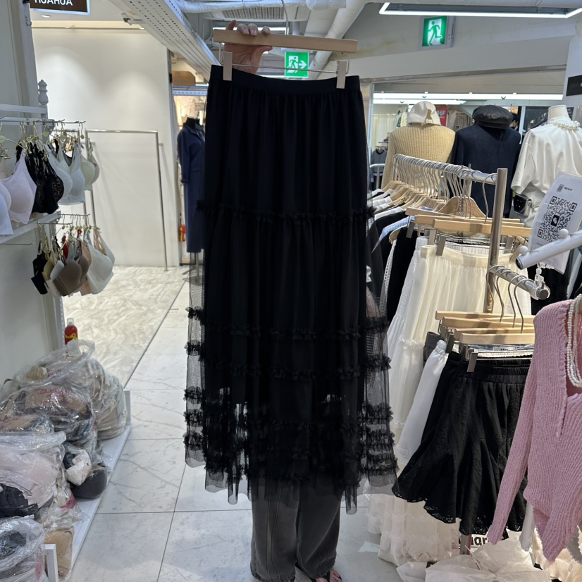 AKRA BY ART韓國東大門代購女裝新款26春夏長裙荷葉邊蕾絲AKRA BY ART長裙圖色2