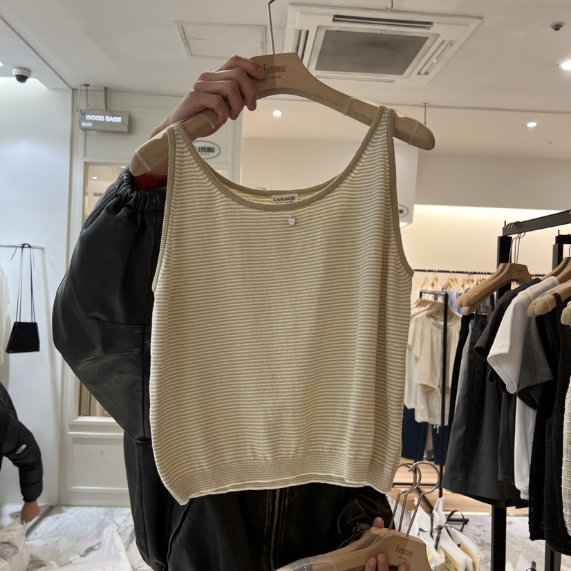 LA MAGIE FEMME韓國東大門直郵女裝新品熱賣休閑吊帶背心Lamagie Femme吊帶/背心圖色1