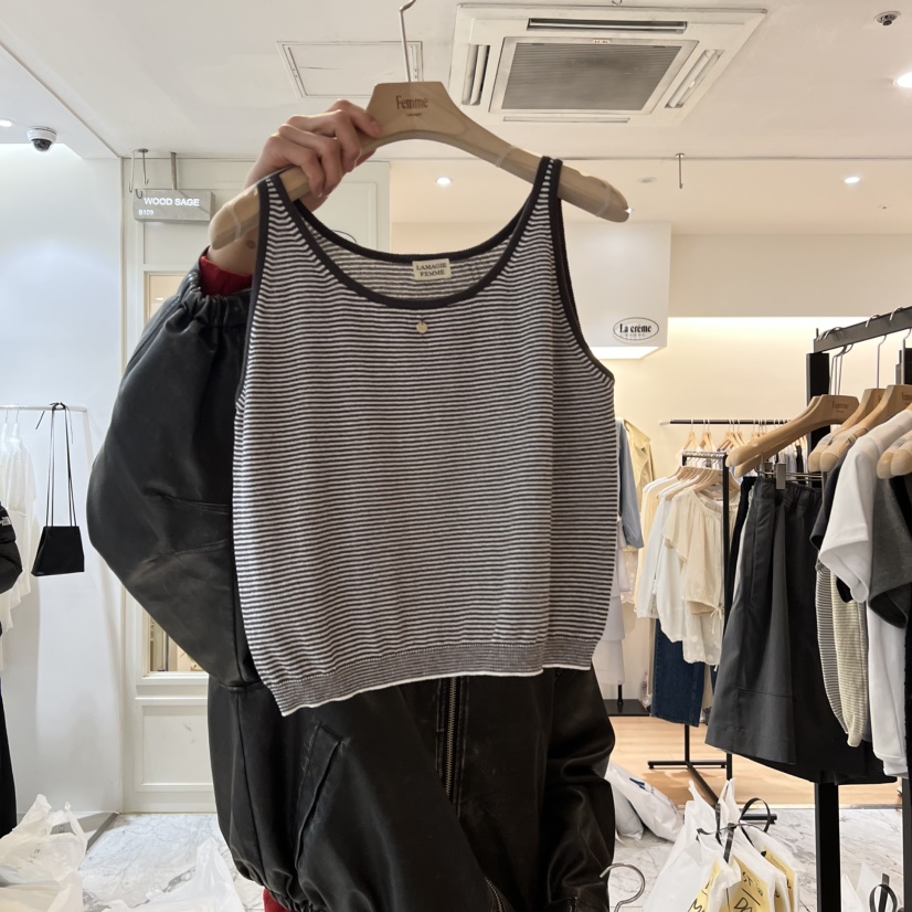 LA MAGIE FEMME韓國東大門直郵女裝新品熱賣休閑吊帶背心Lamagie Femme吊帶/背心圖色3